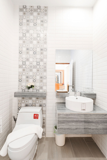 Bathroom 4, Au Place Hotel, Muang Loei