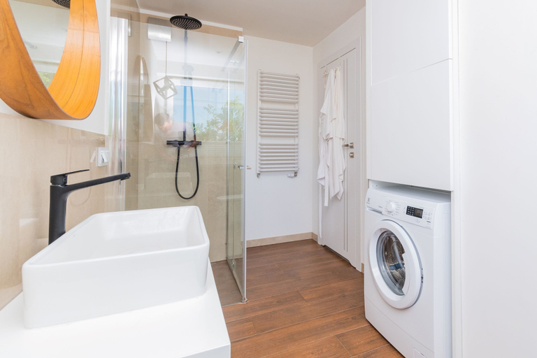 Bathroom 4, Szary by Grand Apartments, Sopot