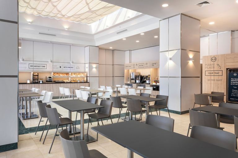 Food & Drinks 5, B&B Hotel Madrid Aeropuerto T4, Madrid