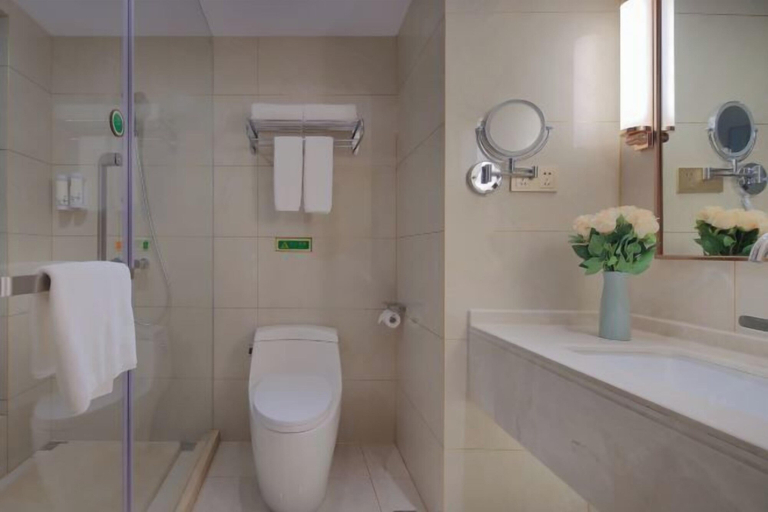 Bathroom 3, Vienna International Hotel (Dushan), Qiannan Buyei and Miao