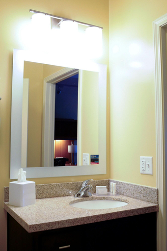 Bathroom 4, TownePlace Suites Redding, Shasta