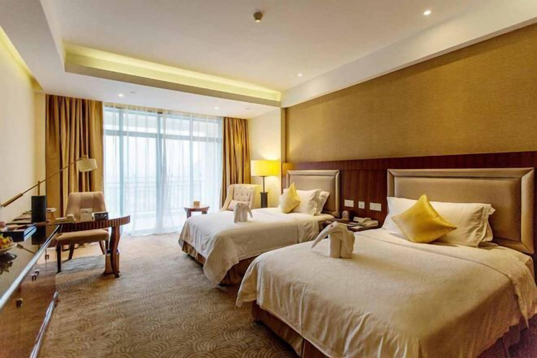 Bedroom 3, Yichun Grand Metropark Resort, Yichun