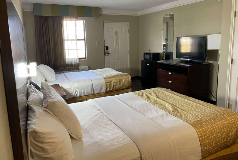 Bedroom 10