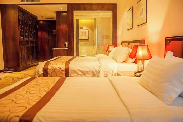 Bedroom 3, Great Gate Hotel, Ordos