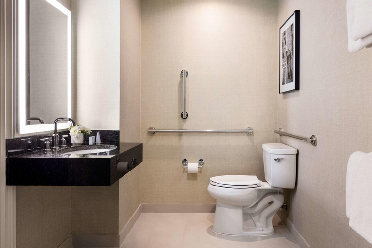 Bathroom 4, The Shelburne Sonesta New York, New York
