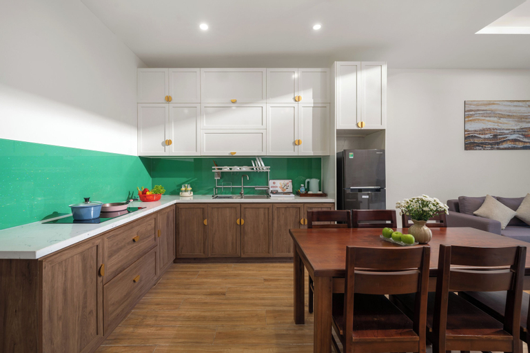Dining Room 8