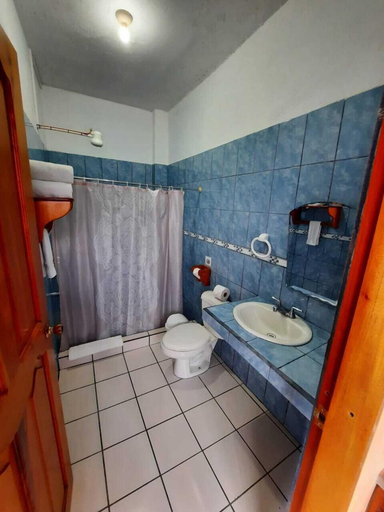 Bathroom 5, Arenal Xilopalo, San Carlos