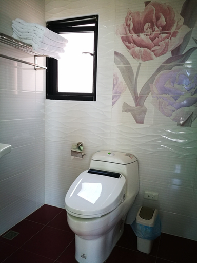Bathroom 4, 198 Red Hat B&B, Penghu