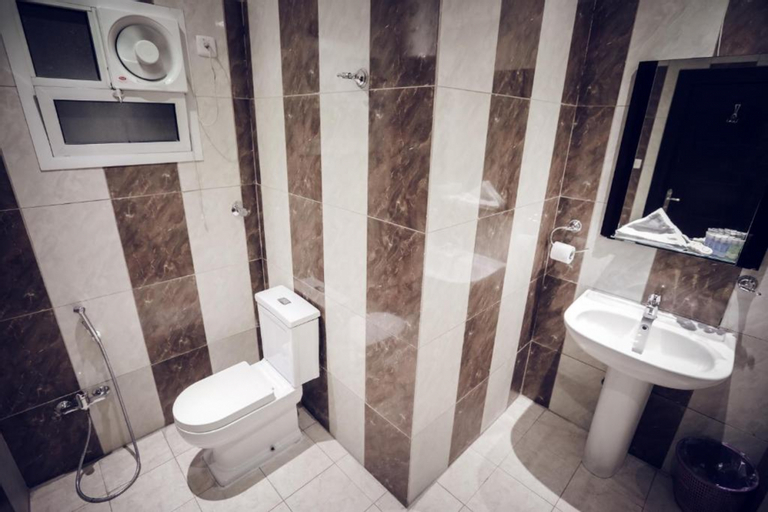 Bathroom 3, Merfal serviced Apartments-altawoun, Riyadh