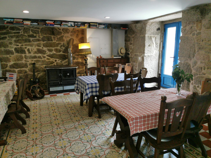 Others 5, Quinta Estrada Romana - Albergue de Peregrinos, Valença