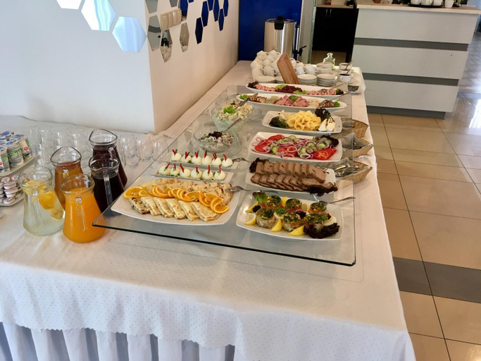 Food & Drinks 5, Hotel Kardamon, Tarnów