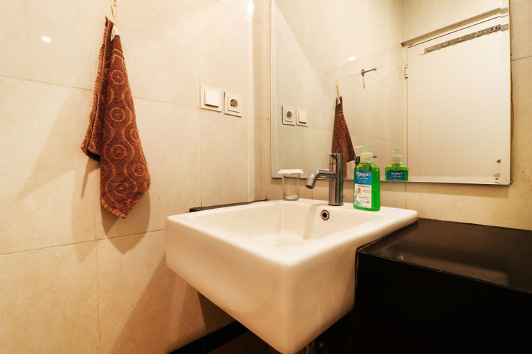 Bathroom 26