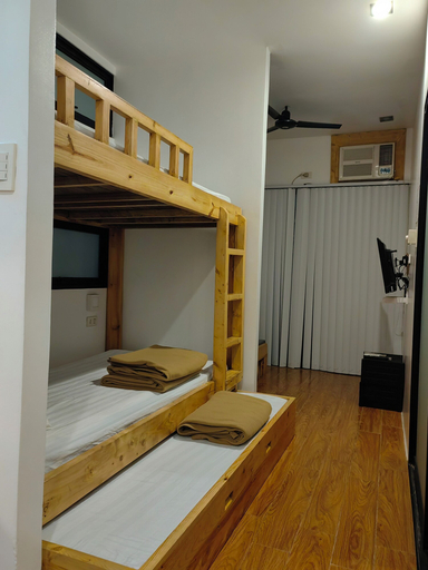 Bedroom 2, Containers by Eco Hotels, Tagaytay City