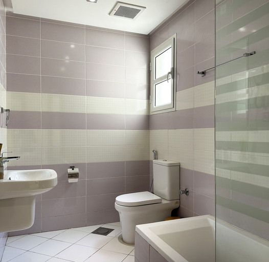 Bathroom 4, Kease Qurtubah A-10 Royal Design AZ15, Riyadh