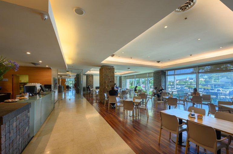 Food & Drinks 3, Orfeo Suites Cordoba, Capital