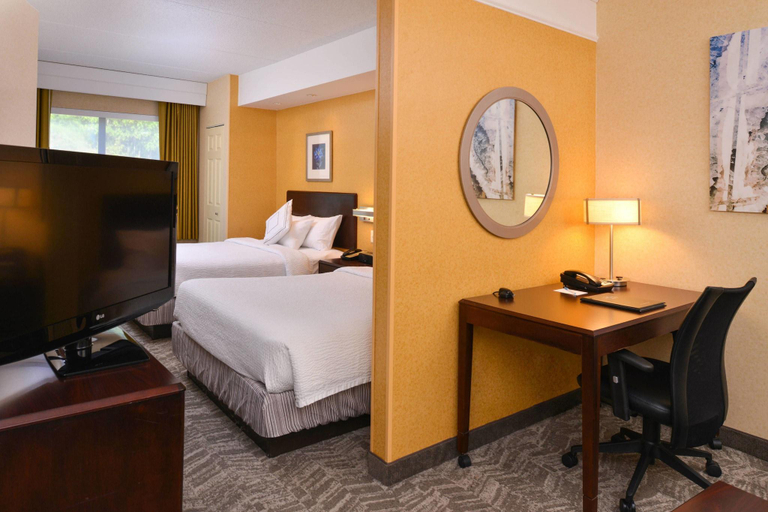 Bedroom 3, SpringHill Suites Pittsburgh Mills, Allegheny