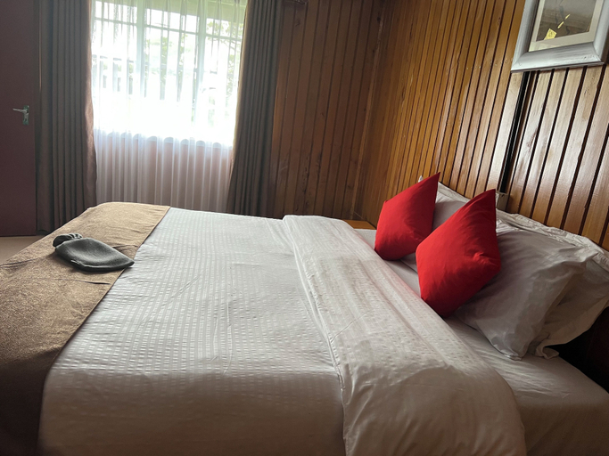 Bedroom 2, TheAnabas Trout & Seafood Grill, ?5