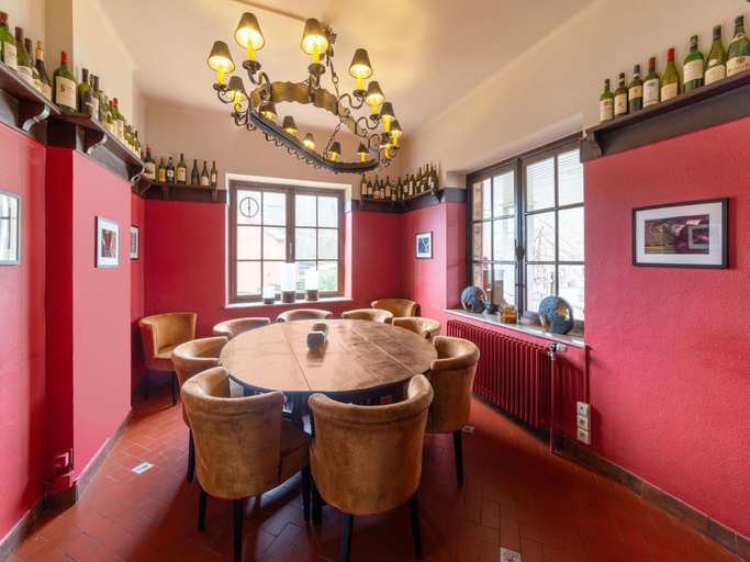 Food & Drinks 5, Luxury Chalet in Jalhay With Private Sauna, Liège