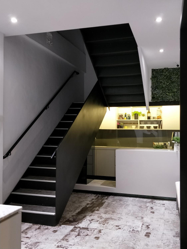 Others 5, Small Hotel, Yilan