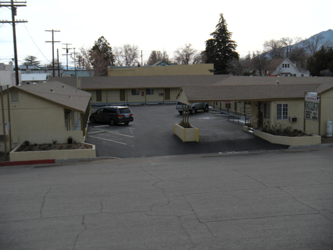 Others 4, Lone Pine Budget Inn, Inyo