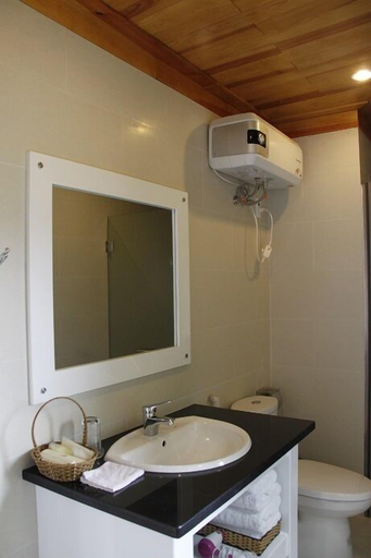 Bathroom 3, Hoang Loc Villa, Đà Lạt