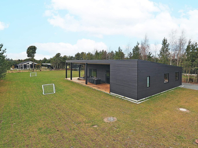 Exterior 4, 9 Person Holiday Home in Vaeggerlose, Guldborgsund
