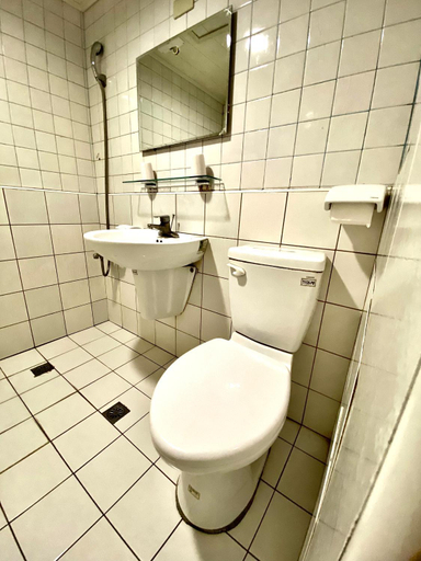 Bathroom, YING LUN HOTEL, Taitung