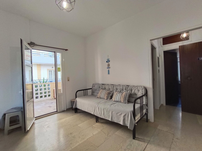 Bedroom 5, Albatross Studios & Apartments, Crete
