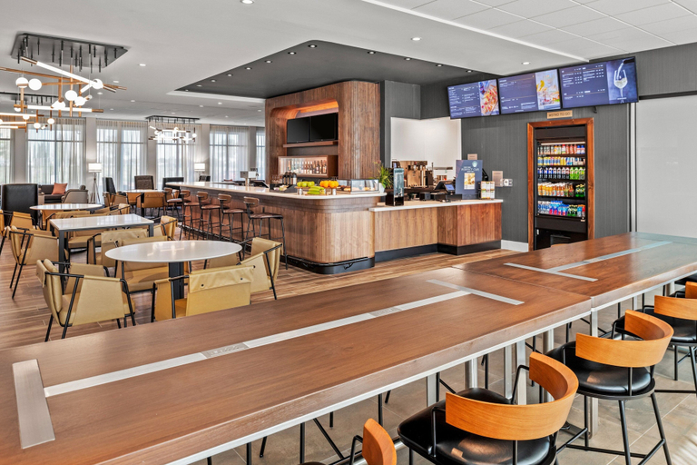 Food & Drinks 5, Courtyard by Marriott Modesto North, Stanislaus