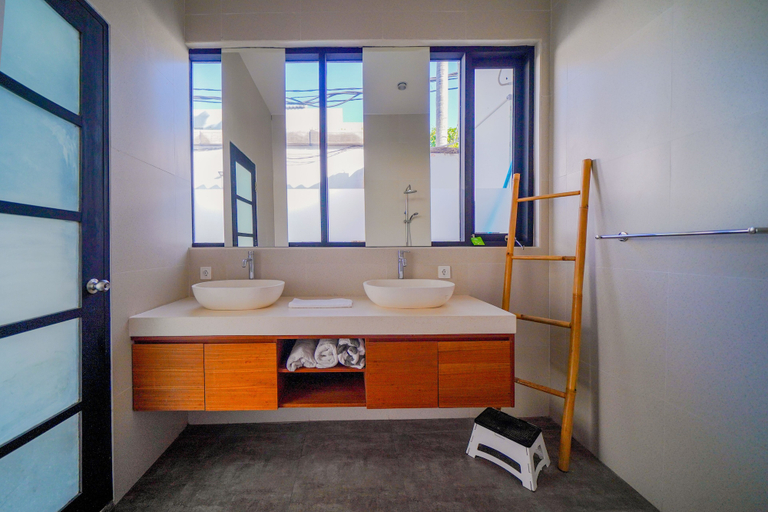 Bathroom 4, Villas Eldborg, Badung