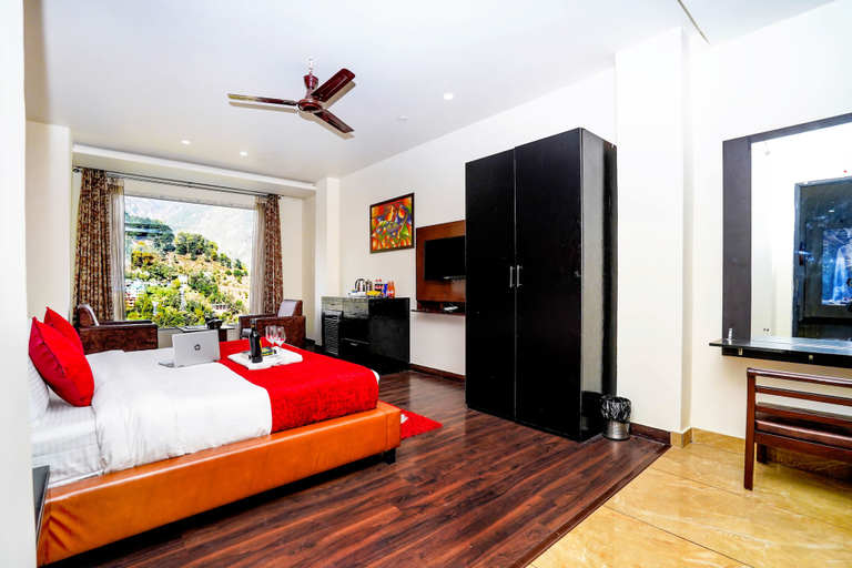 Bedroom 4, The Vaikunth, Kangra