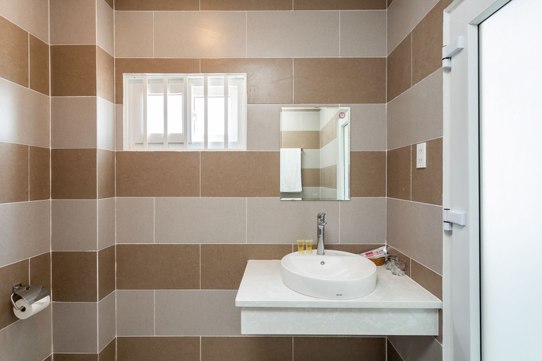 Bathroom, Bao Phuc Hotel, Phú Quốc