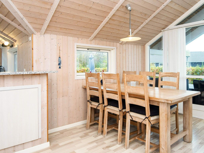 Dining 1, 4 Star Holiday Home in Sydals, Sønderborg