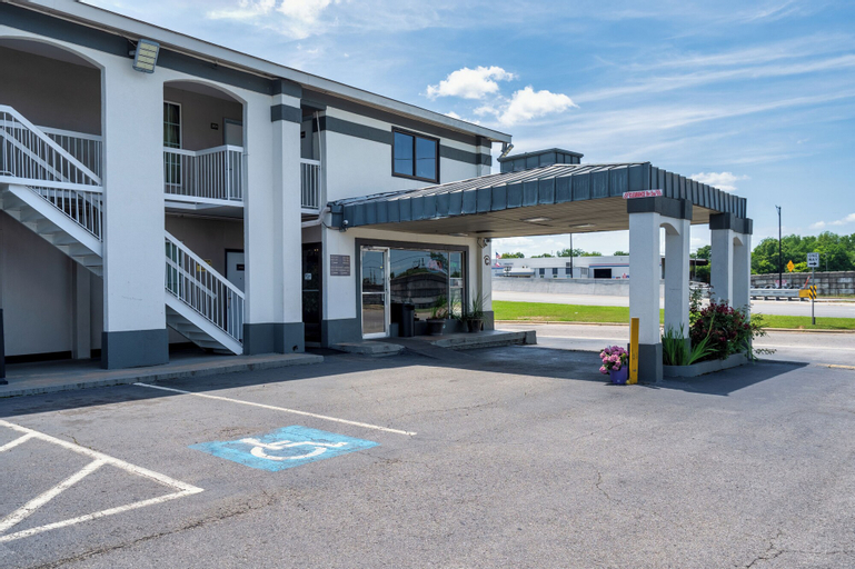Budgetel Inn and Suite, Richmond