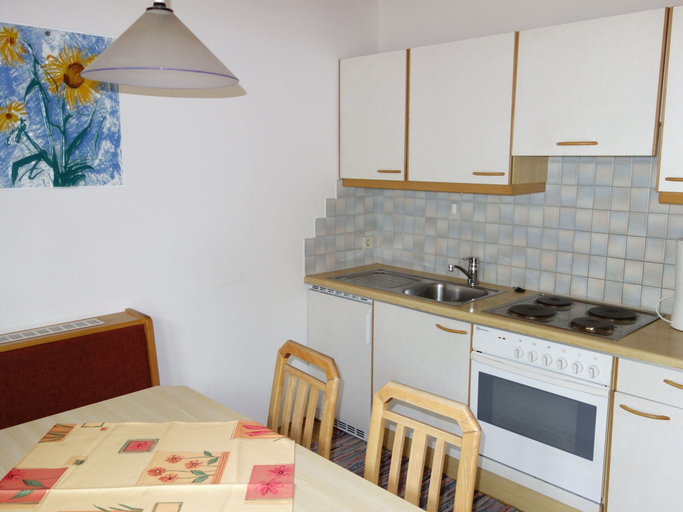Others 5, Lovely Apartment in Tropolach With Sauna, Hermagor