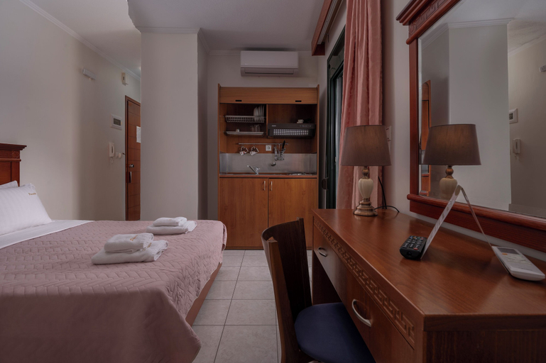 Bedroom 2, Paradise, Central Macedonia