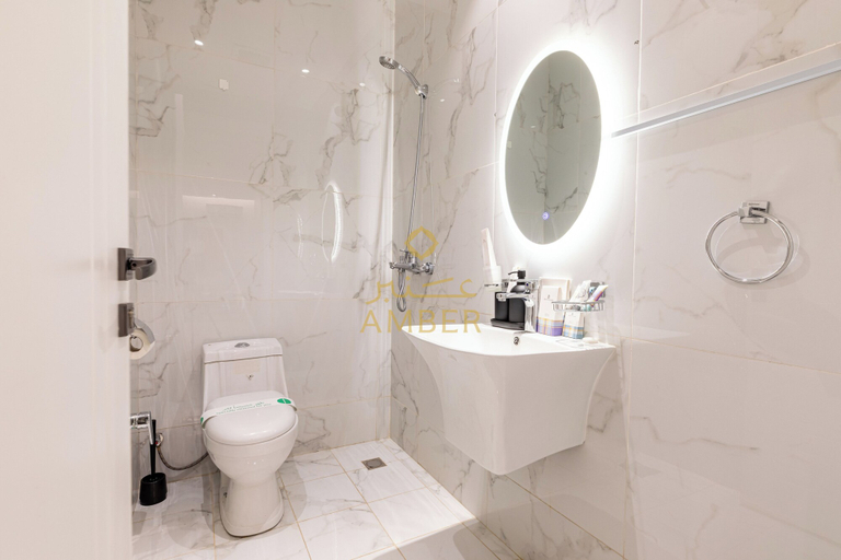 Bathroom 5, Amber Hospitality Al Qirawan, Riyadh