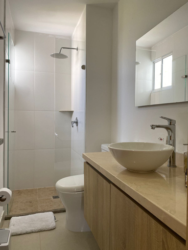 Bathroom, Hermosa Casa Con piscina Karibana Ctg, Cartagena de Indias