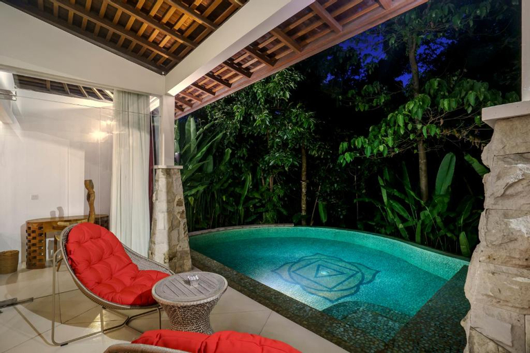 Swimming Pool 9