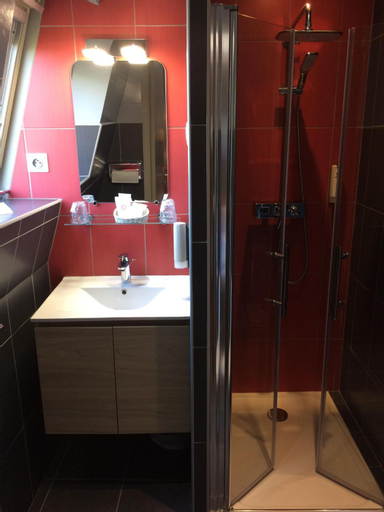 Bathroom 8