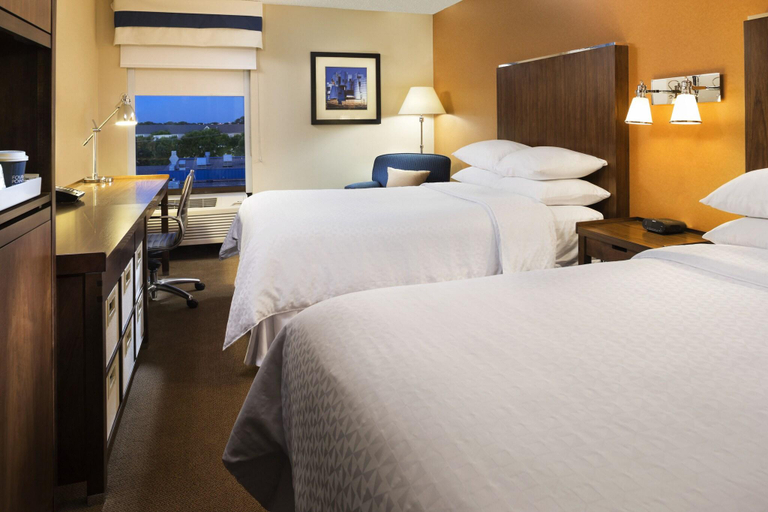 Bedroom 3, Four Points by Sheraton Minneapolis, Hennepin