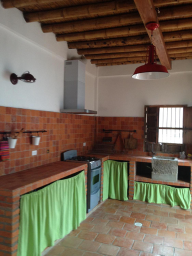 Others 4, Casa Verde Albarrada, San Zenón