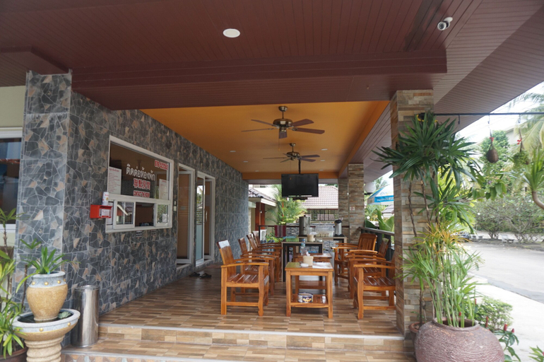 Food & Drinks, Nasa Mansion, Phuket Island