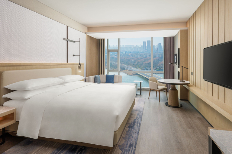 Bedroom 3, Qingdao Marriott Hotel Jiaozhou, Qingdao