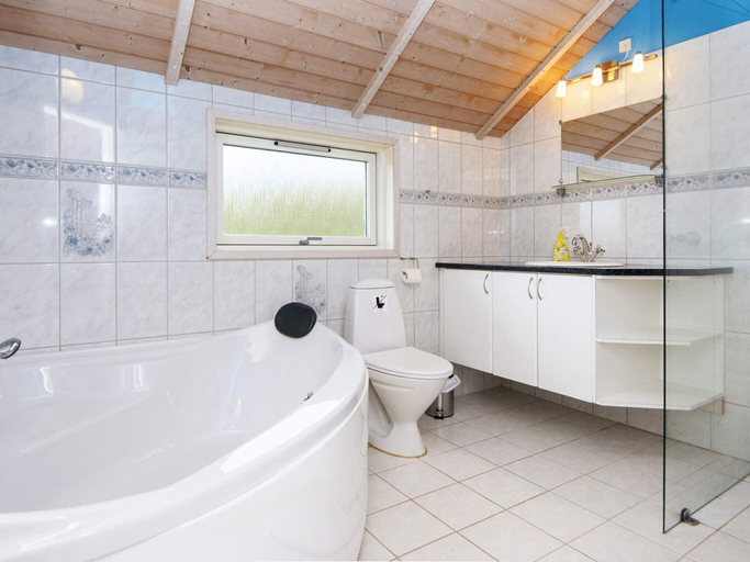 Bathroom 5, 4 Star Holiday Home in Sydals, Sønderborg