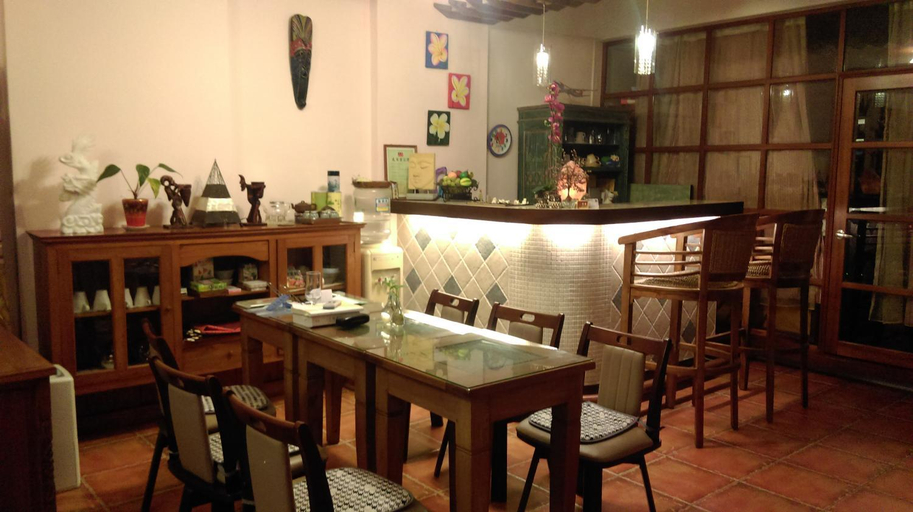 Food & Drinks 4, Bali House, Hualien