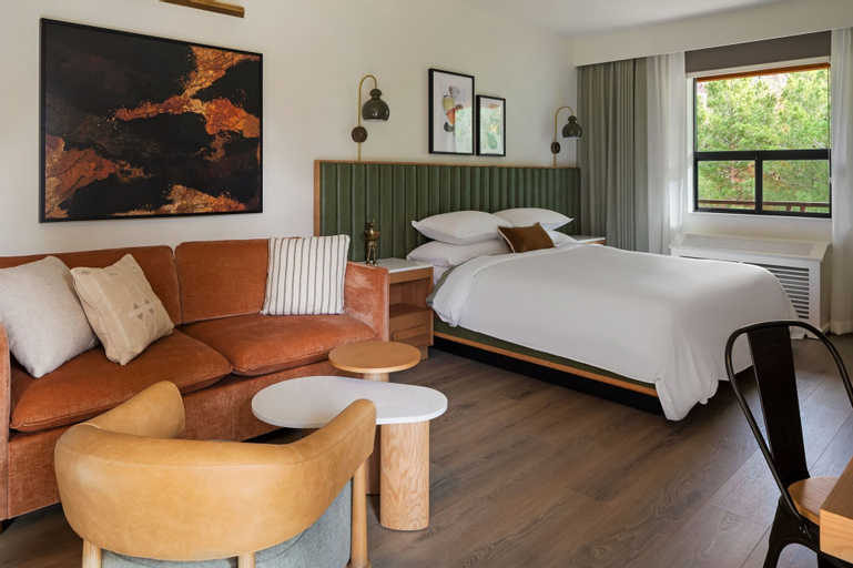 Bedroom 9