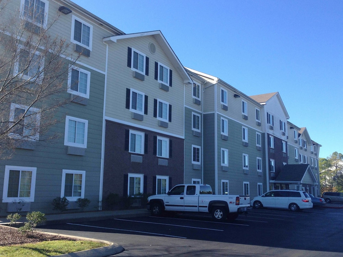 Exterior & Views 1, WoodSpring Suites Des Moines Pleasant Hill, Polk