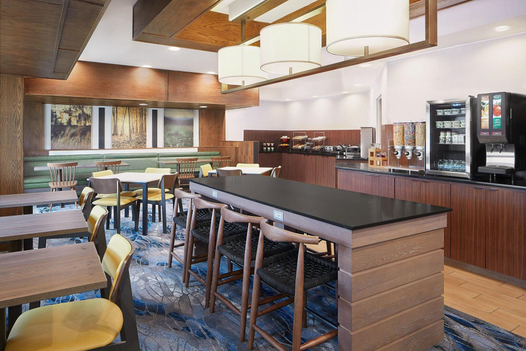Food & Drinks 5, Fairfield Inn Huntsville, Madison