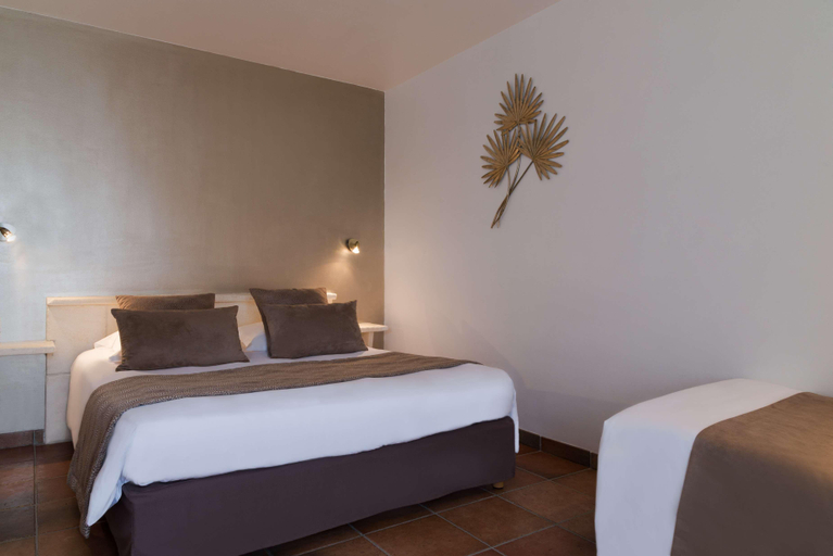 Bedroom 3, Val Baussenc, The Originals Relais, Bouches-du-Rhône